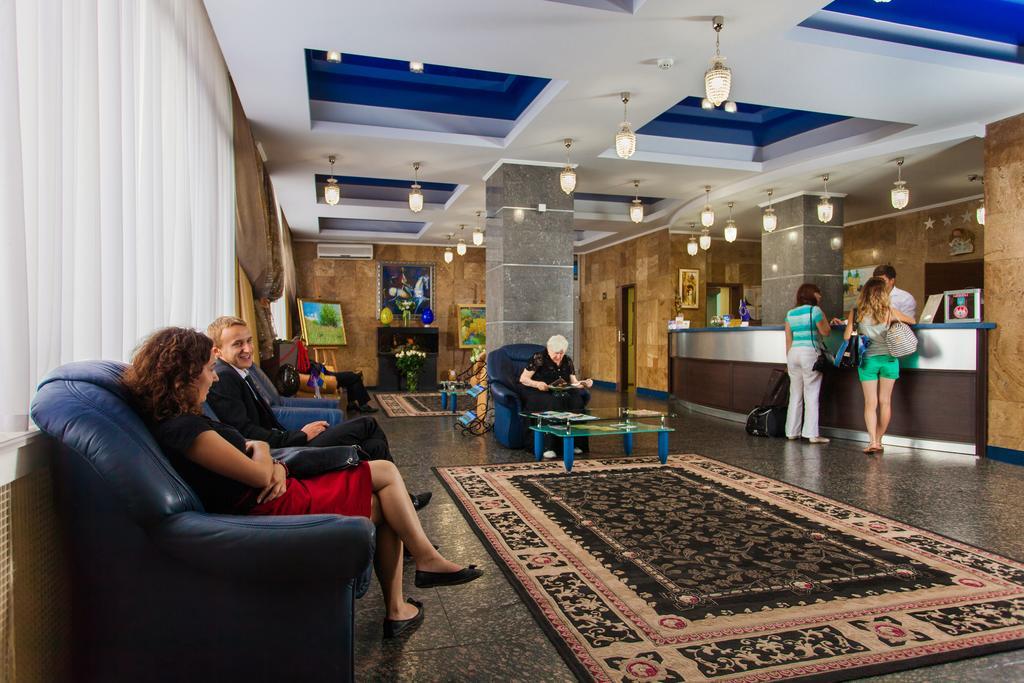 Conference Hotel Suputnyk Lviv Exterior foto